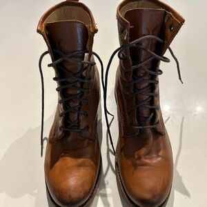 FRYE AND CO. Brown Combat Boots